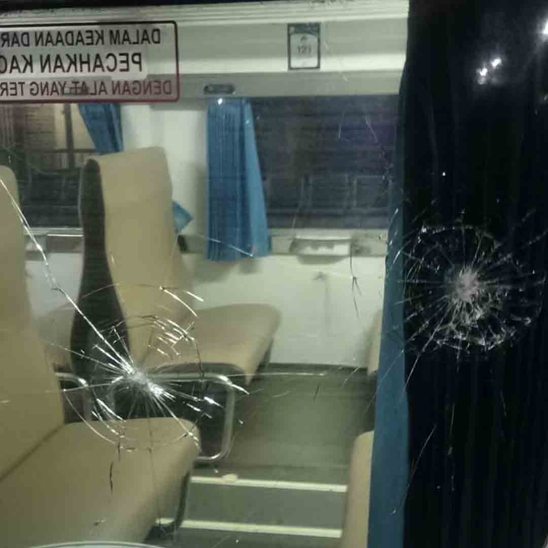 KAI DAOP 1 Jakarta Mengecam Aksi Pelemparan Kereta Api