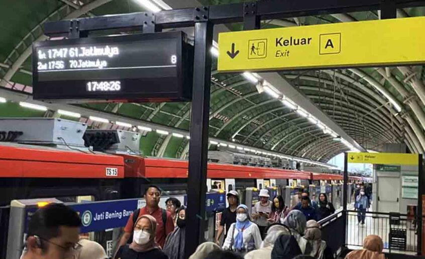 Mudahnya Menuju Stasiun Pengguna LRT Jabodebek Terus Meningkat