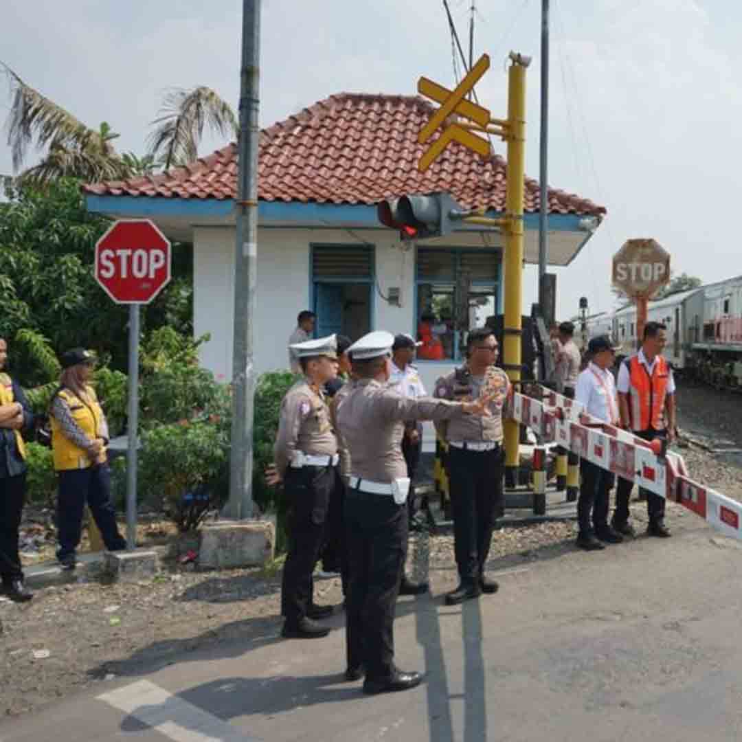 Patroli Jalur dan Sosialisasi KAI DAOP 4 Untuk Keamanan